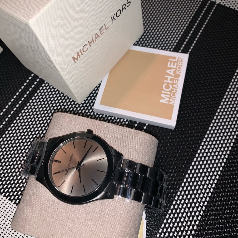 Brand New Men Stainless Steel Michael Kors watch